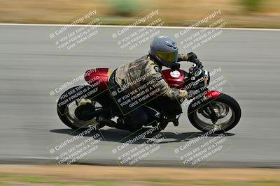 media/May-31-2025-Classic Track Day (Sat) [[da23ab3028]]/Group C/Session 4 (Turns 4 and 6)/